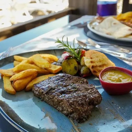 Hotel Zuzuu Ortakentyahşi
