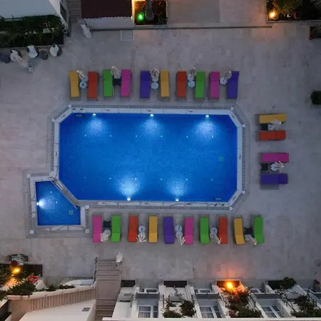 Ξενοδοχείο Zuzuu *